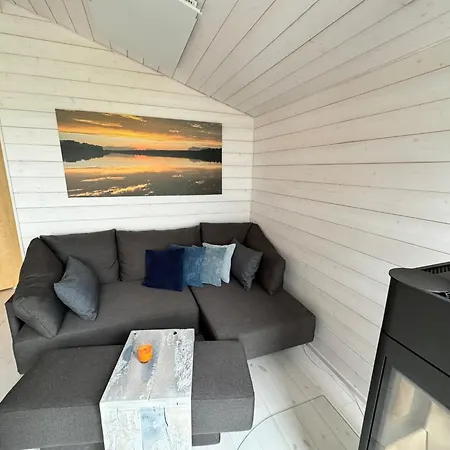 בית נופש 102 Tiny House In Erster Reihe Mit Kamin & Blick Ins Gruene בלקדה