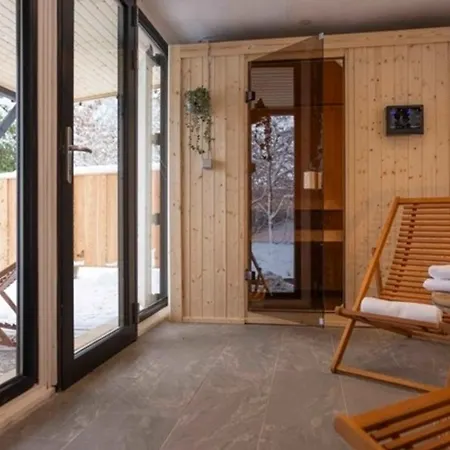 בית נופש 102 Tiny House In Erster Reihe Mit Kamin & Blick Ins Gruene בלקדה